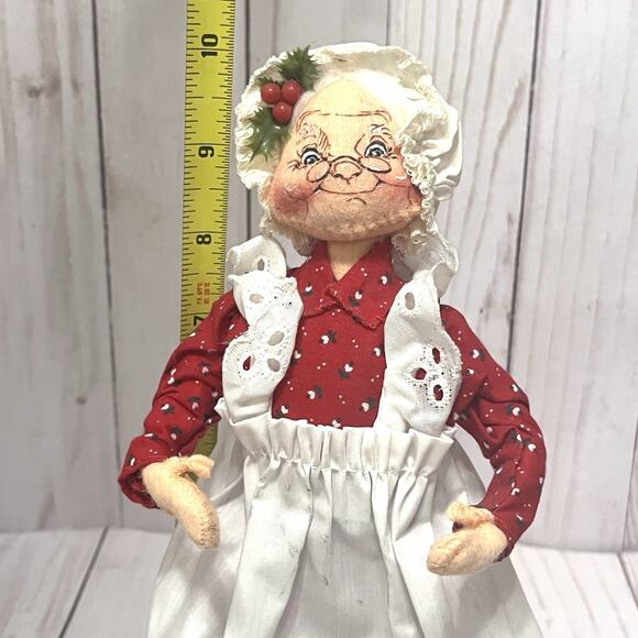 Vintage Annalee Mrs. Claus Mistletoe in Hair Christmas 10" Tall Doll - Picture 6 of 7